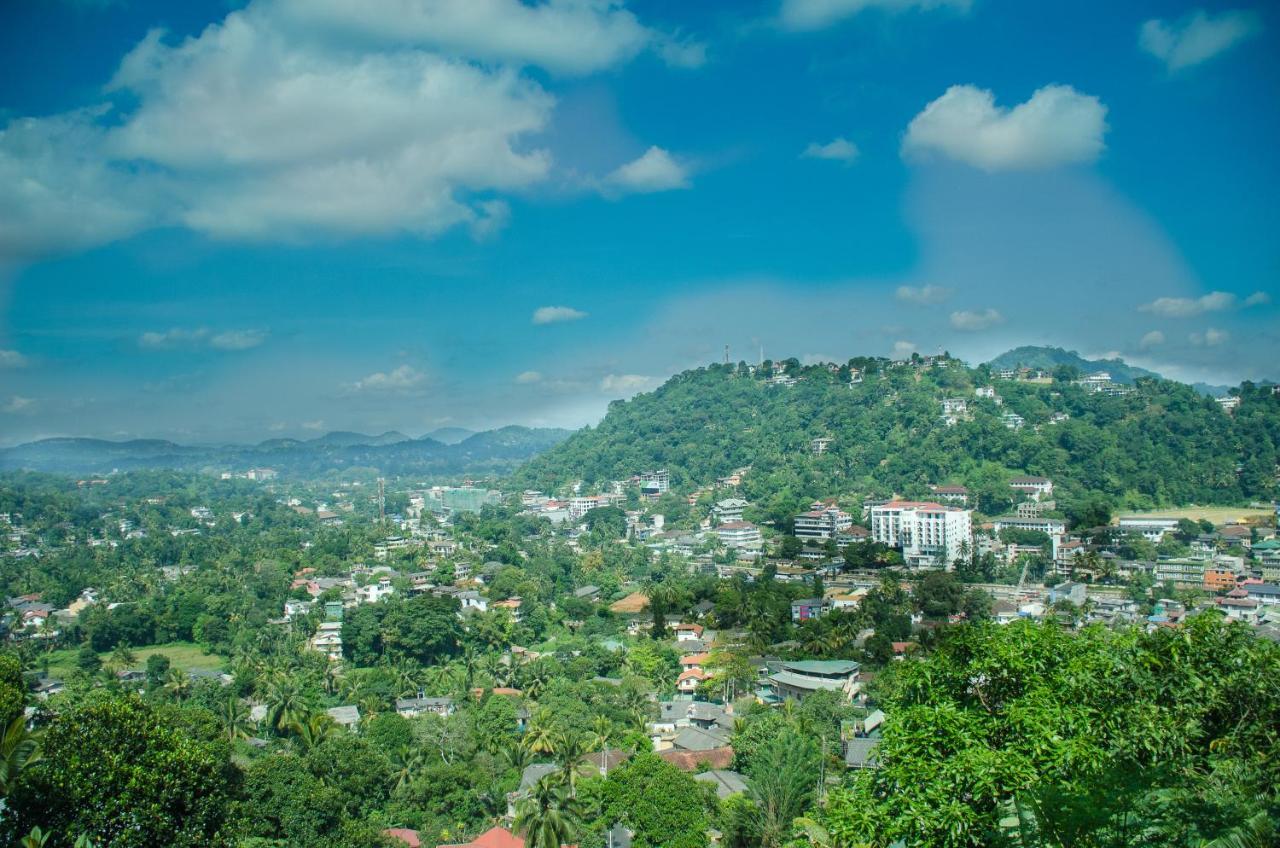 Angel Tower Kandy Exterior photo